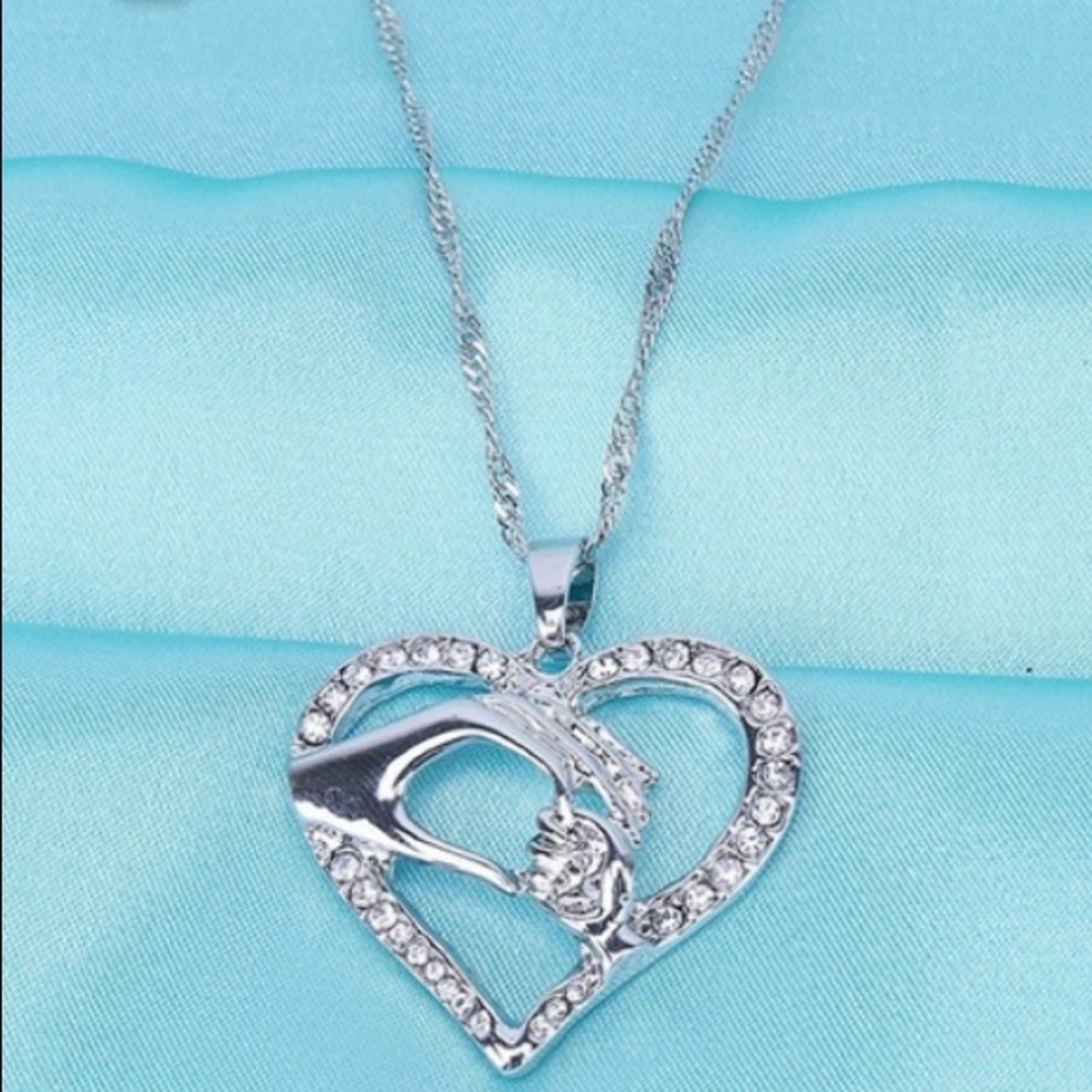 🎁 Parent & Child Hand in Hand Necklace - Picture 2 of 2